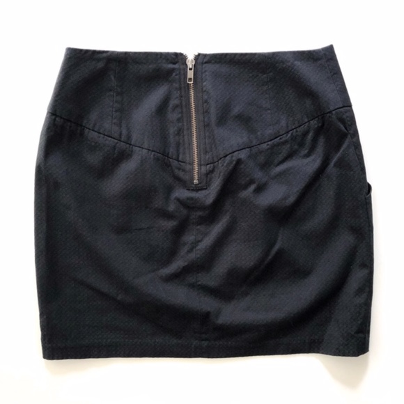 Urban Outfitters Silence + Noise Black Skirt - Picture 2 of 6